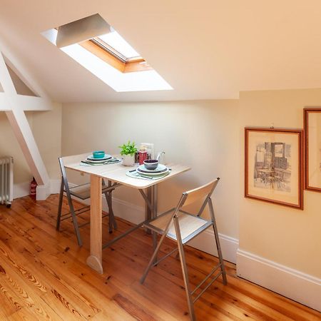 Sky Accommodations Studio Coimbra Bagian luar foto