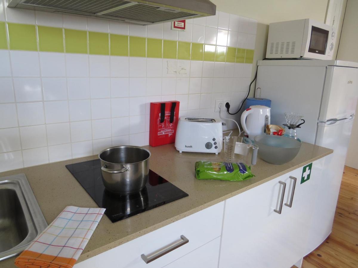 Sky Accommodations Studio Coimbra Bagian luar foto