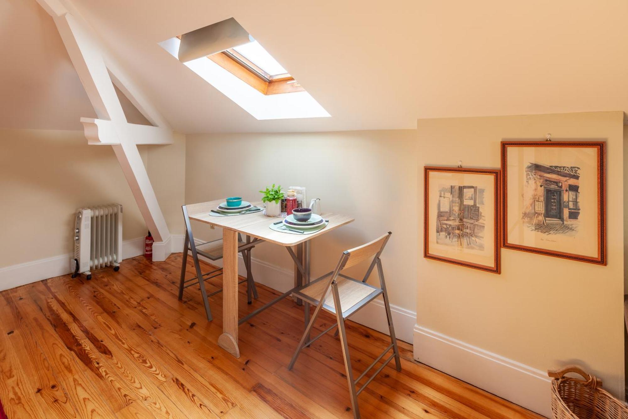 Sky Accommodations Studio Coimbra Bagian luar foto